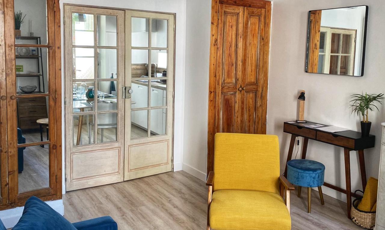 Escapade A Sanary, Au Coeur Du Village, 200M Du Port,Clim,Wifi,Parking 외부 사진