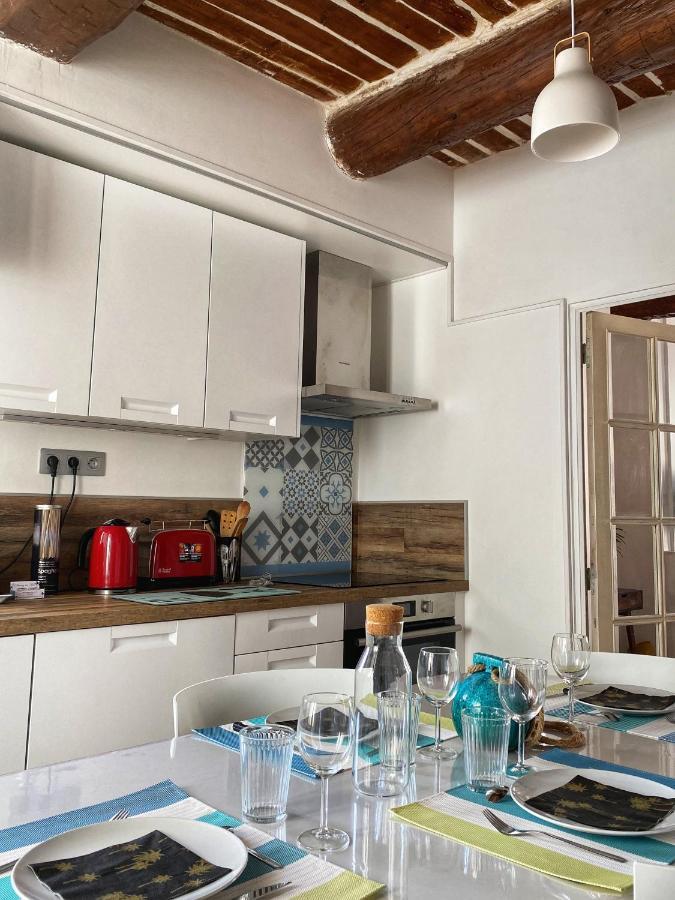 Escapade A Sanary, Au Coeur Du Village, 200M Du Port,Clim,Wifi,Parking 외부 사진
