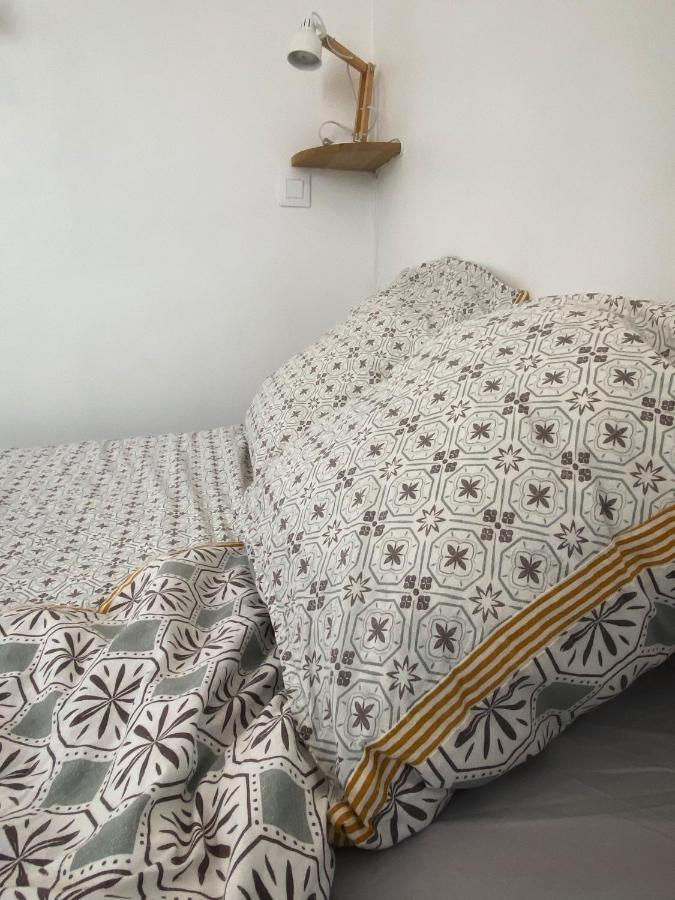 Escapade A Sanary, Au Coeur Du Village, 200M Du Port,Clim,Wifi,Parking 외부 사진